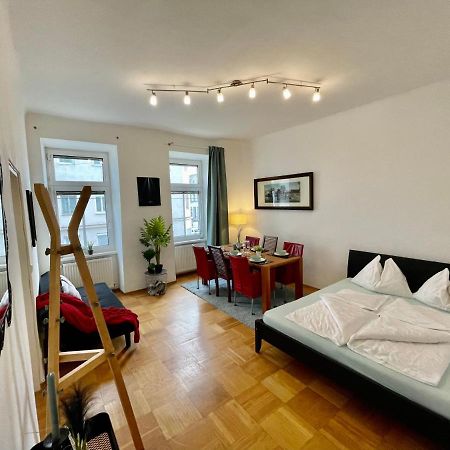 Nice Apartment Close To City Center Bécs Kültér fotó